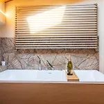 Stabello Tower View& Hot Tub Experience Dom wakacyjny *