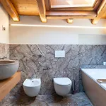 Stabello Tower View& Hot Tub Experience * Zogno