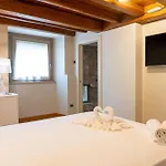 Stabello Tower View& Hot Tub Experience Zogno
