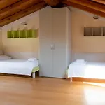 Stabello Tower View& Hot Tub Experience Dom wakacyjny