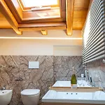 Stabello Tower View& Hot Tub Experience * Zogno
