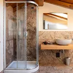 Dom wakacyjny Stabello Tower View& Hot Tub Experience Zogno
